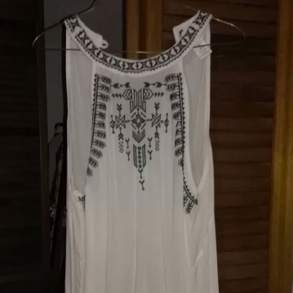 black and white tank top